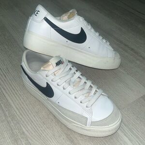 Nike Blazer Low Platform
